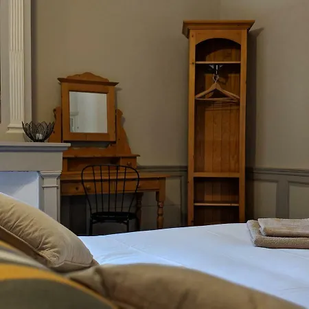 Bed & Breakfast Loge Montaigne L'Hopital-sous-Rochefort